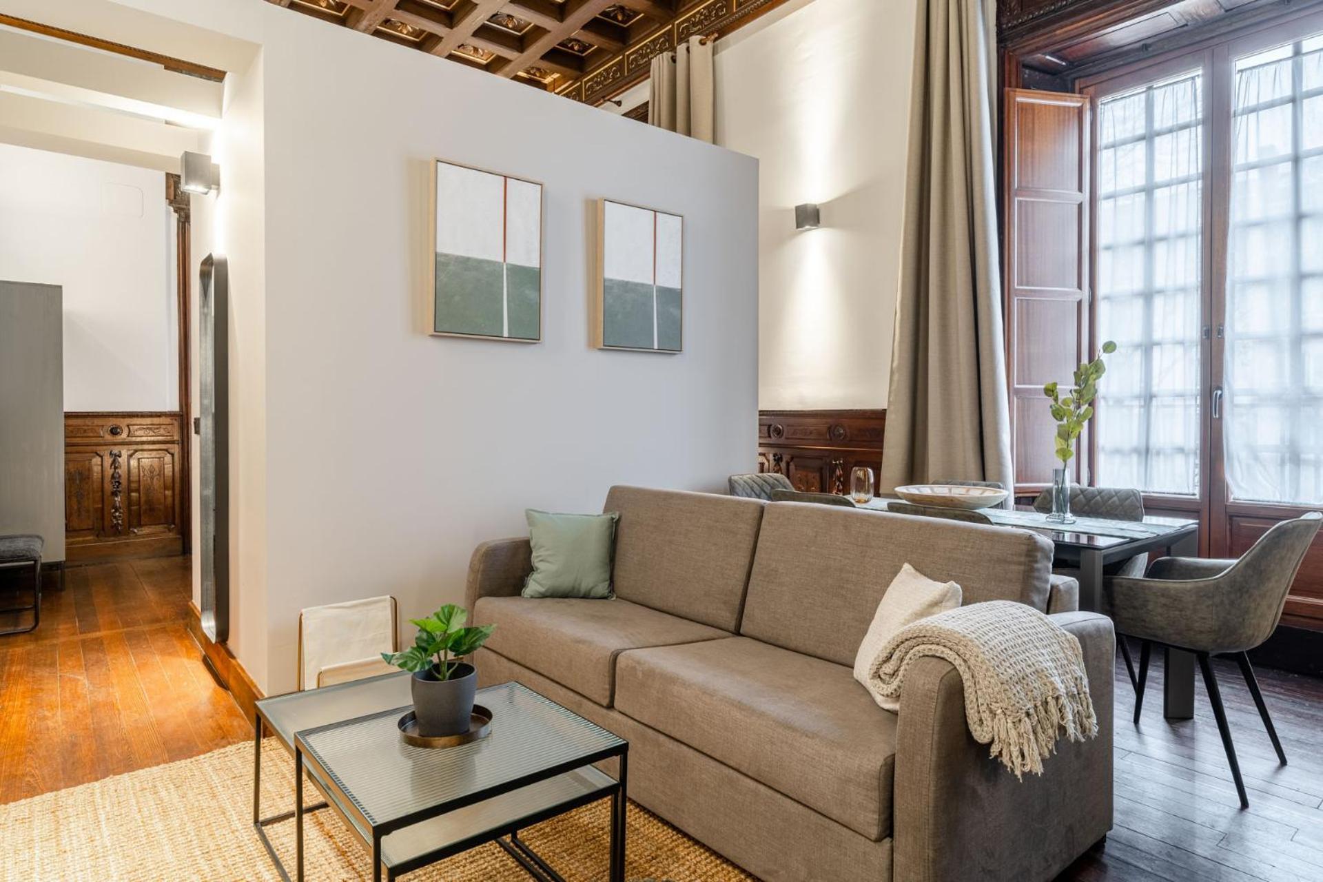 Limehome Palacio De Alava-velasco * Vitoria-Gasteiz