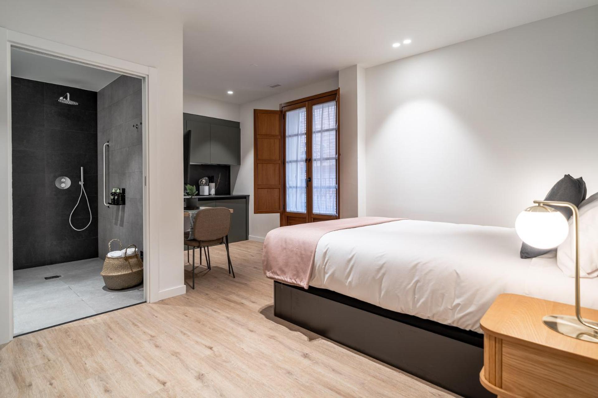 Limehome Palacio De Alava-velasco * Vitoria-Gasteiz