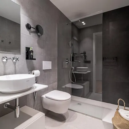 Limehome Vitoria Palacio De Los Alava-Velasco Room photo