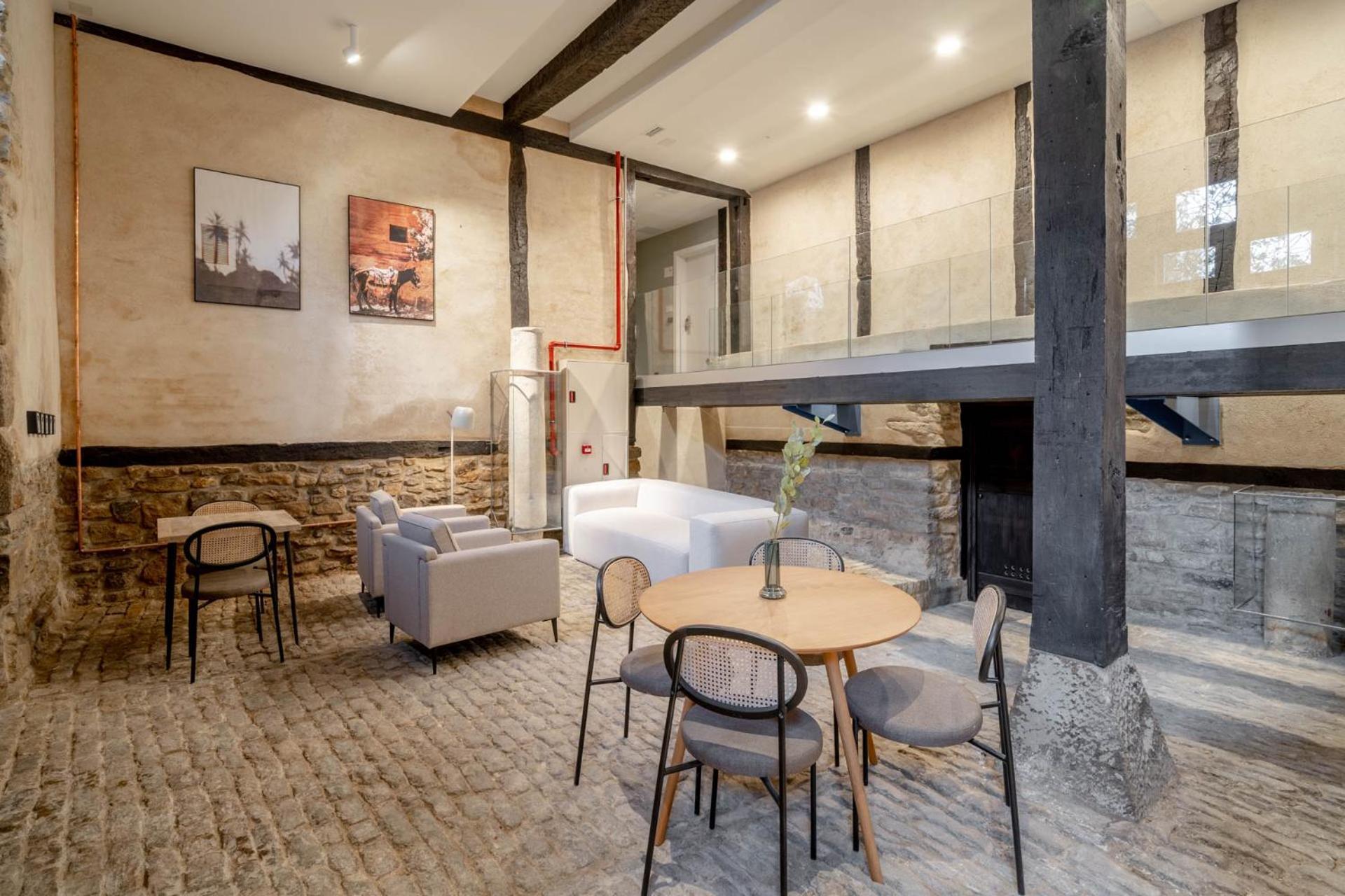 Apartment Limehome Palacio De Alava-velasco Vitoria-Gasteiz