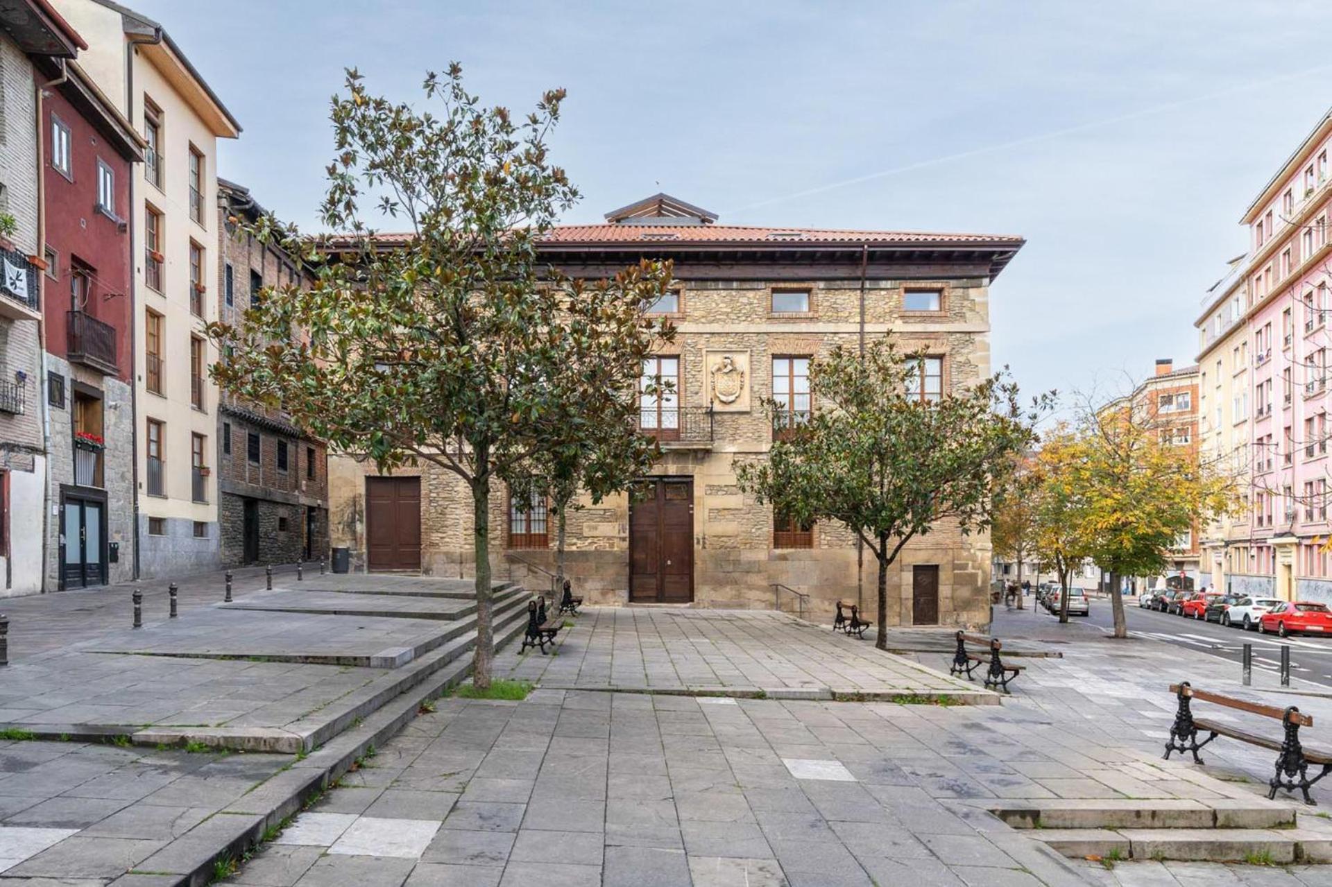 Limehome Palacio De Alava-velasco Apartment