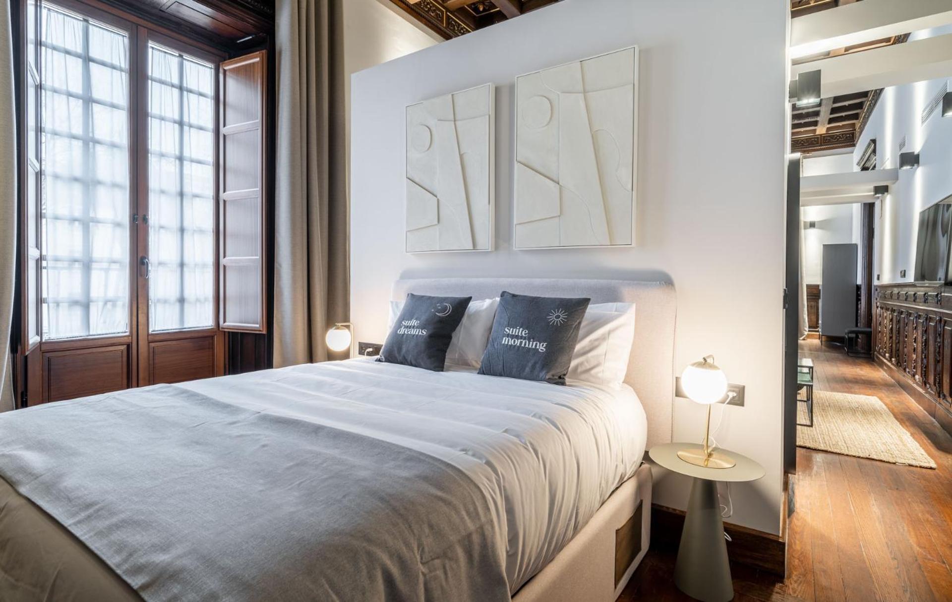 Apartment Limehome Palacio De Alava-velasco