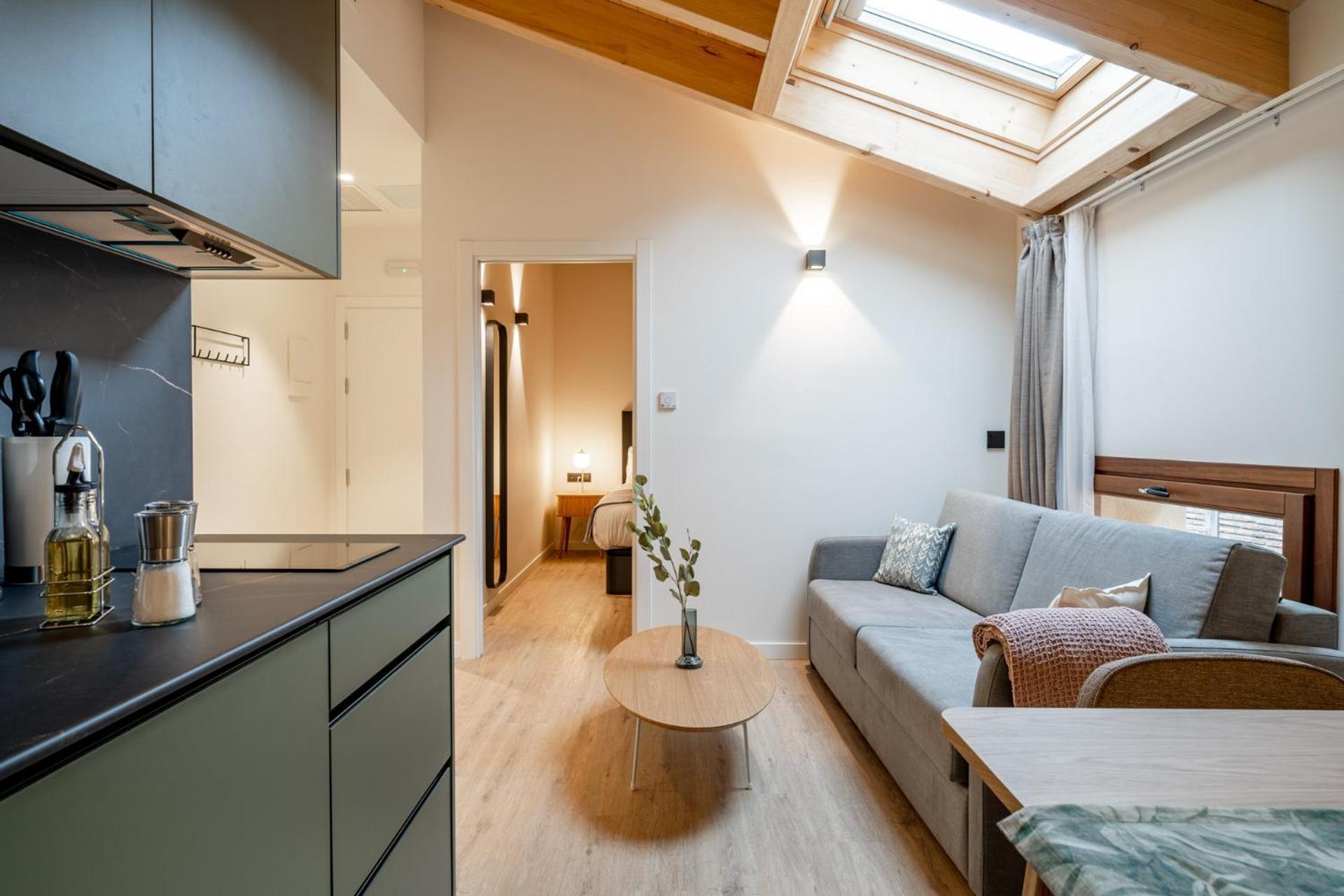 Limehome Palacio De Alava-velasco * Vitoria-Gasteiz