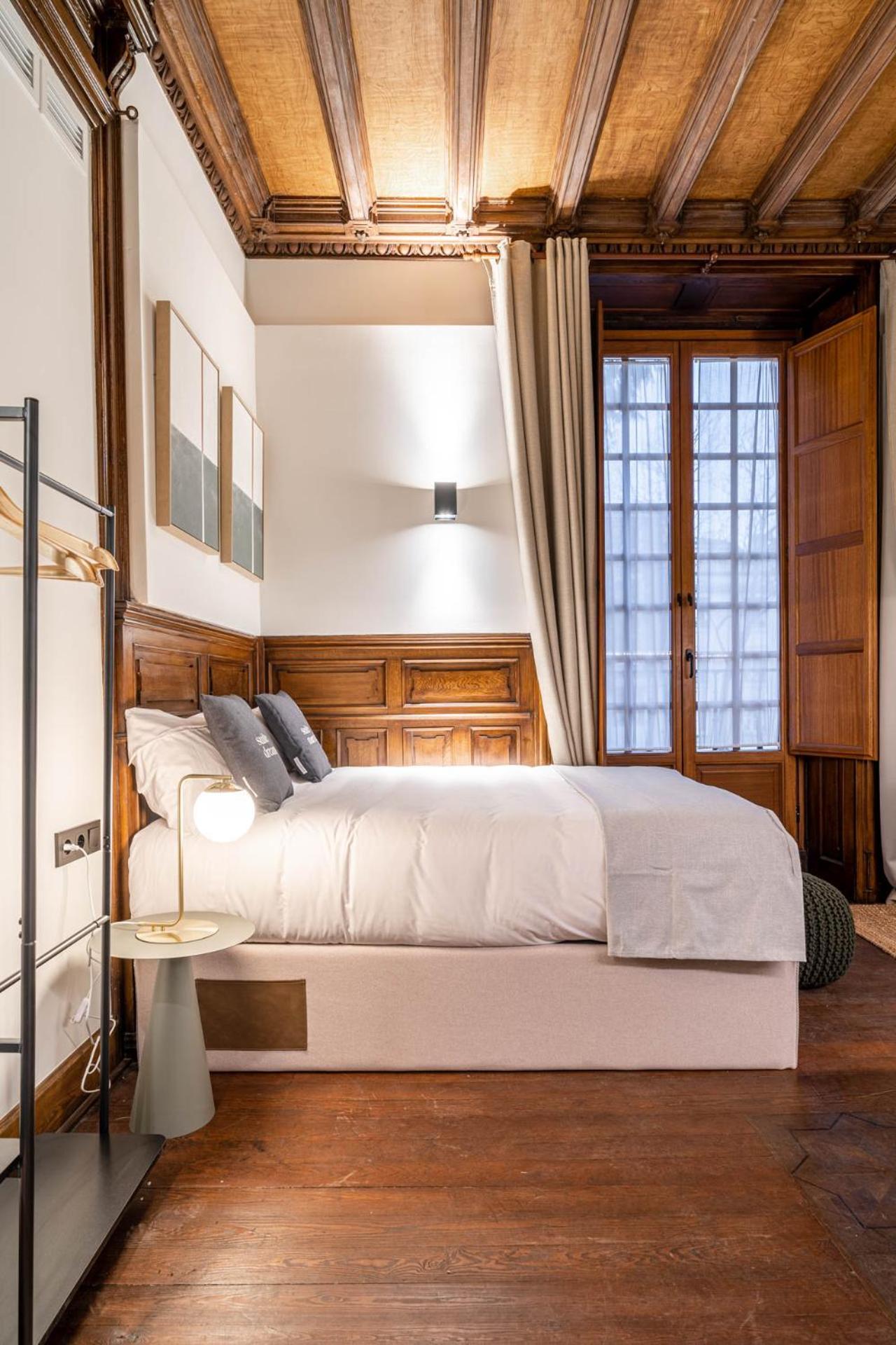 Limehome Palacio De Alava-velasco