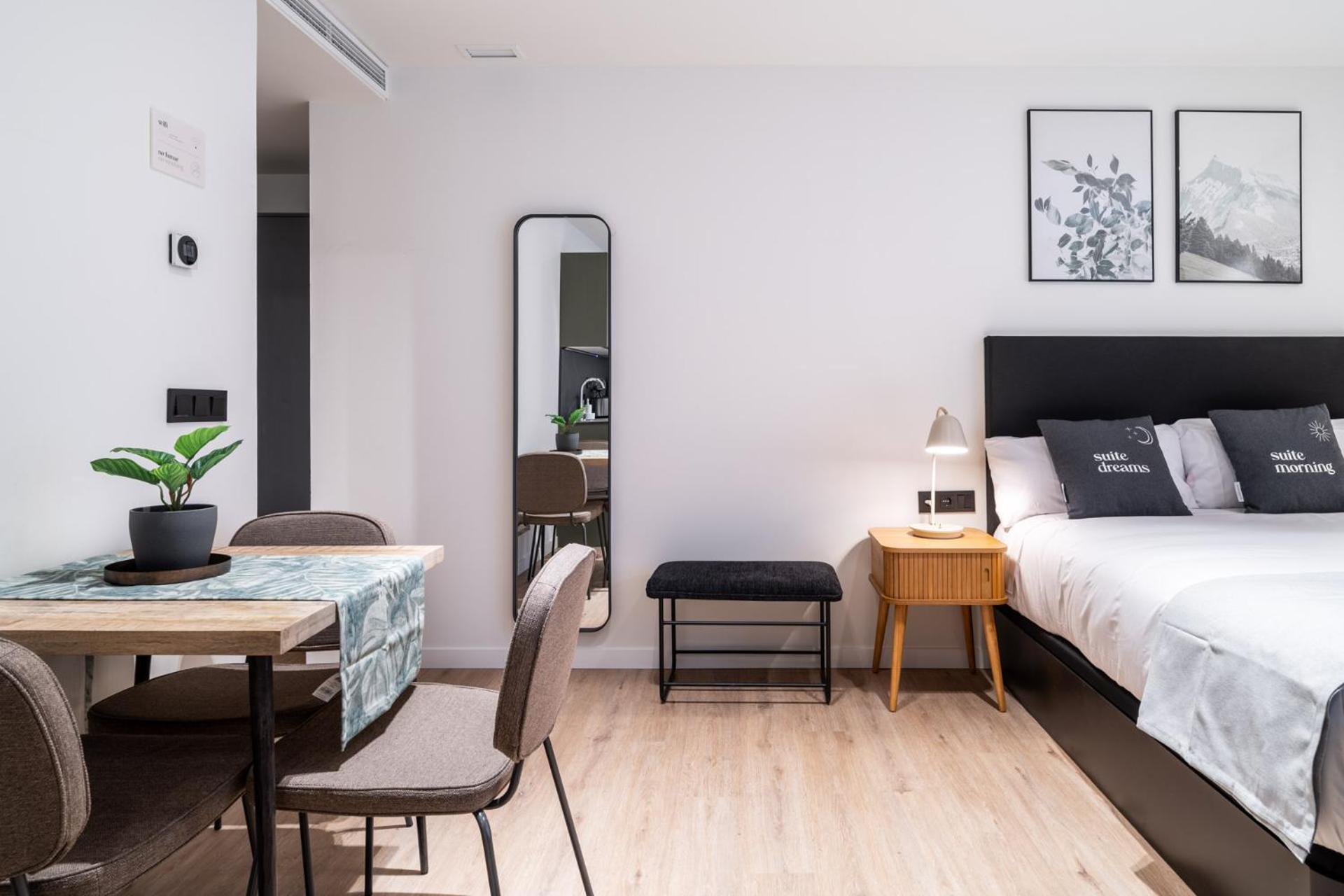 Limehome Palacio De Alava-velasco Vitoria-Gasteiz