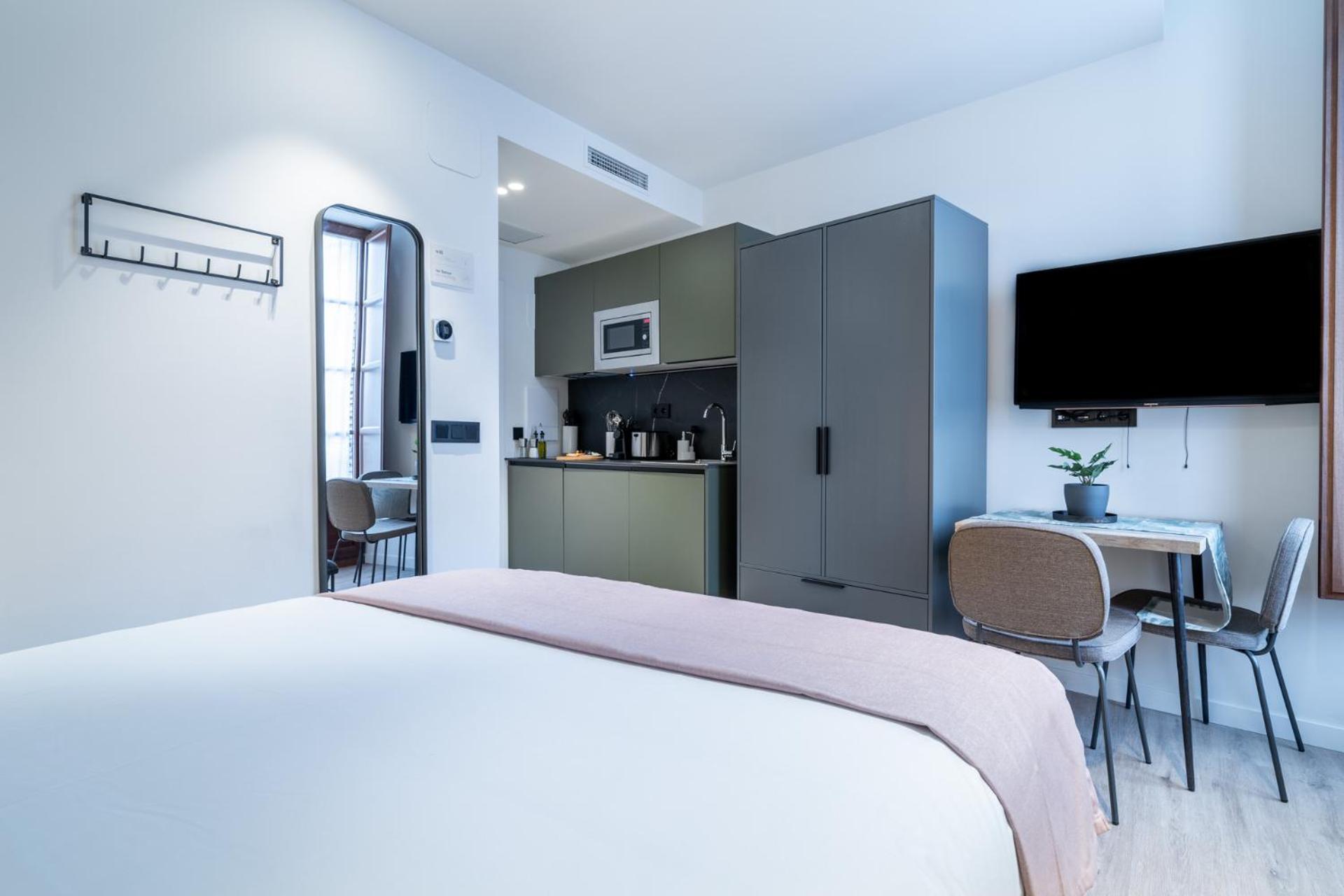 Limehome Palacio De Alava-velasco * Vitoria-Gasteiz