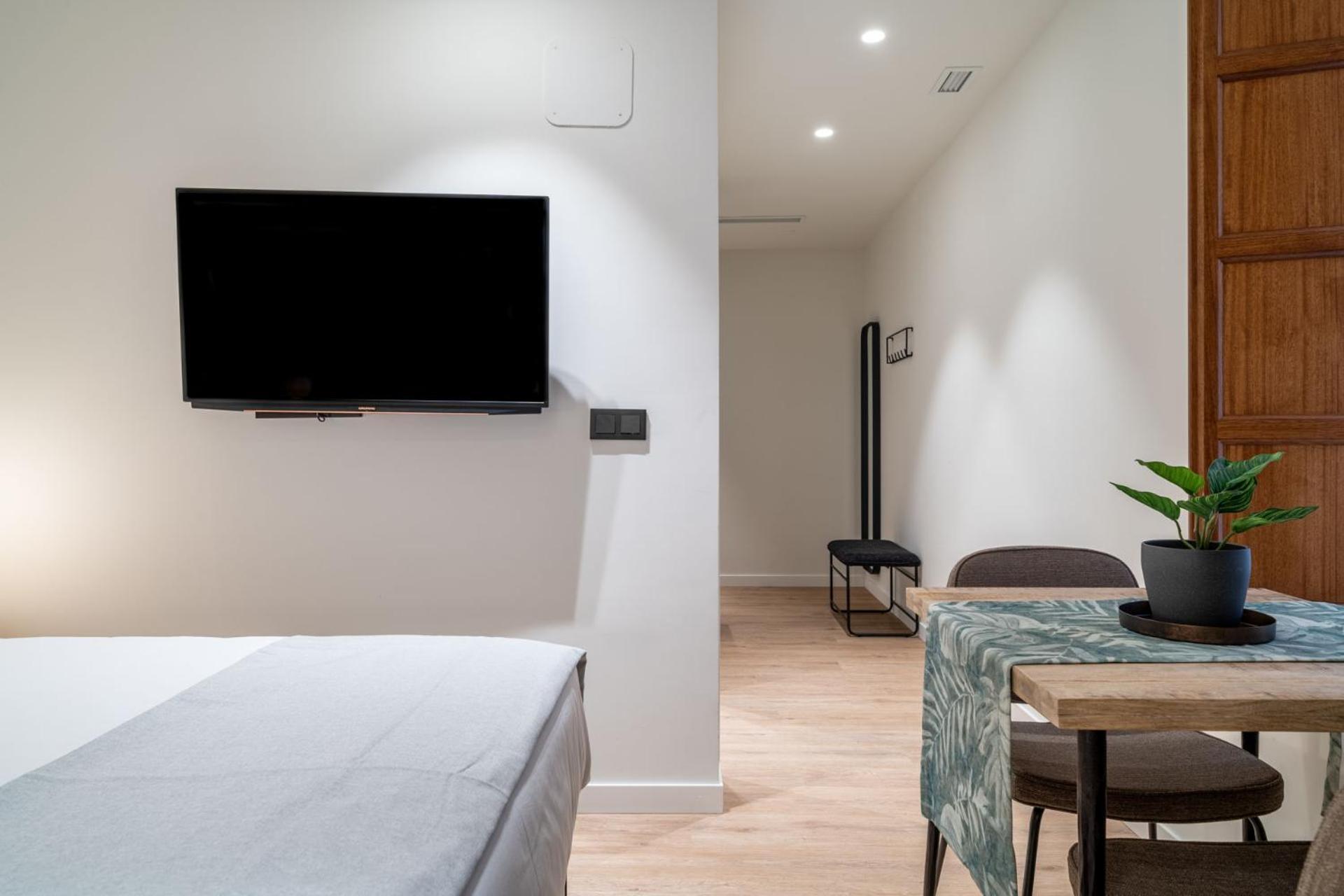 Limehome Palacio De Alava-velasco * Vitoria-Gasteiz